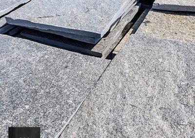 sivi sečeni kamen za staze
