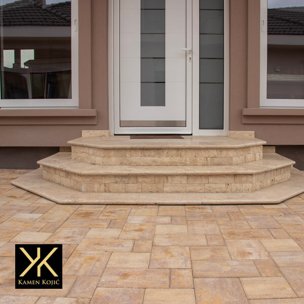 stepenice od kamena noche travertin